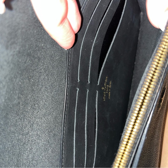 Louis Vuitton Vavin Chain Wallet Bag - Picture 11 of 12